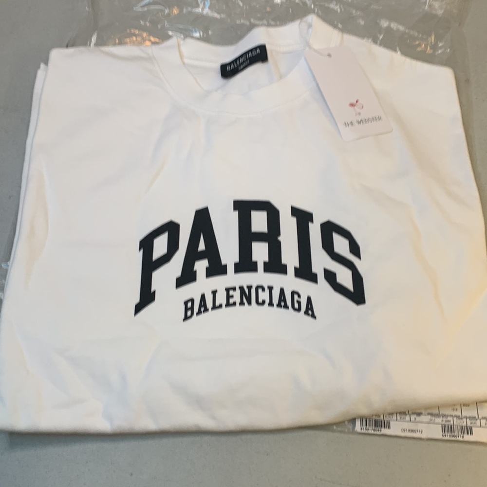 BALENCIAGA Cities Paris T-Shirt Medium Fit white / black vintage jersey SMALL - Picture 6 of 14